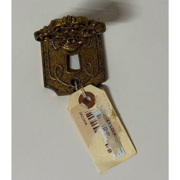Other - Victorian Style Keyhole Escutcheon - kk523